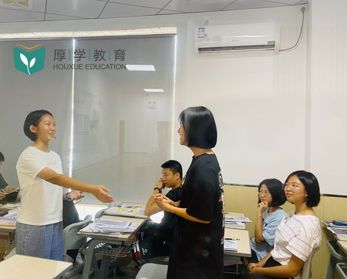 教育咨詢(xún)師與家長(zhǎng)面談全流程指南 從破冰到簽約的超級(jí)獵手策略